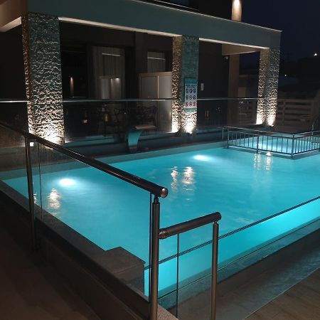 Amalia Deluxe Villas Vrasná Buitenkant foto