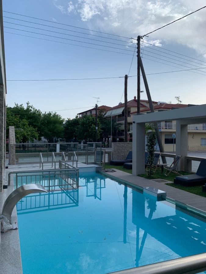 Amalia Deluxe Villas Vrasná Buitenkant foto