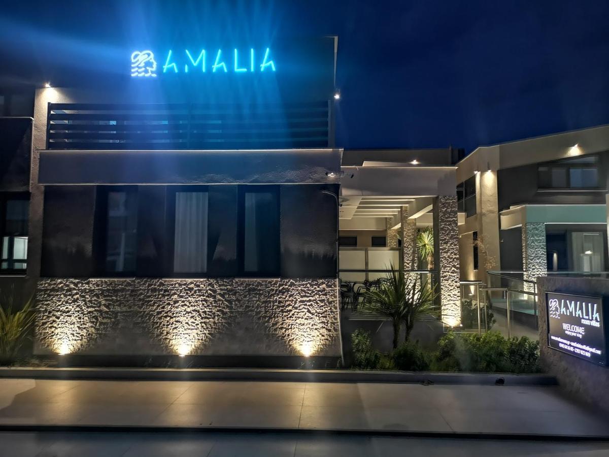 Amalia Deluxe Villas Vrasná Buitenkant foto