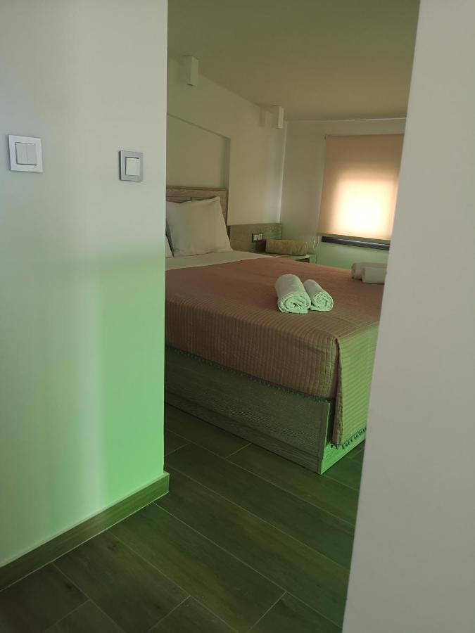 Amalia Deluxe Villas Vrasná Buitenkant foto